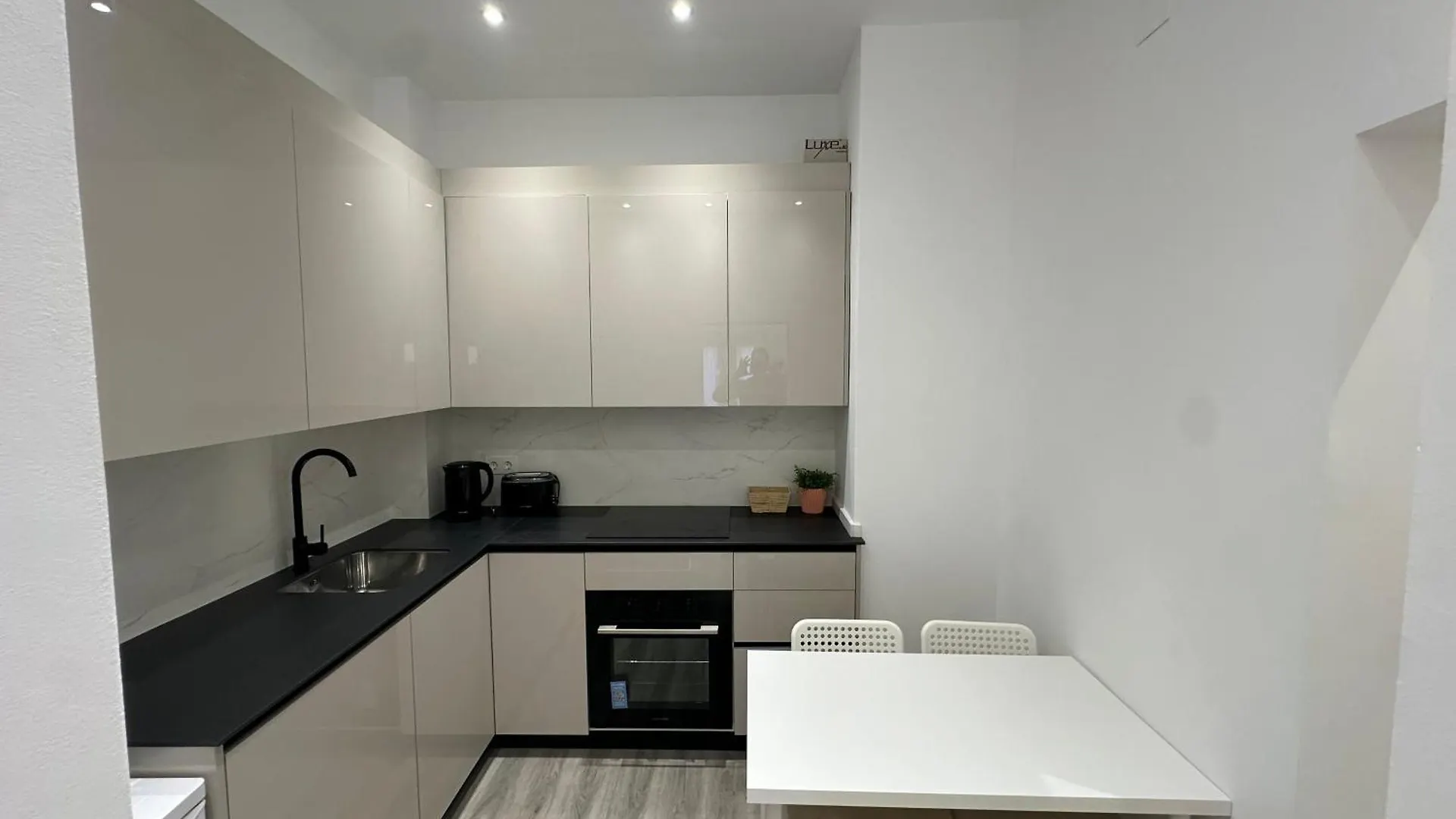 Vacaciones City Living Granada Apartment